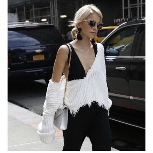 Revolve Wildfox Palmetto Reversible Knit Sweater Womens Size Small reversible - Picture 12 of 14